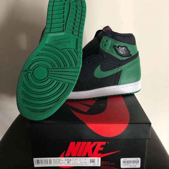 JORDAN 1 PINE GREEN 2.0 | Size 8.5 M - Picture 4 of 5